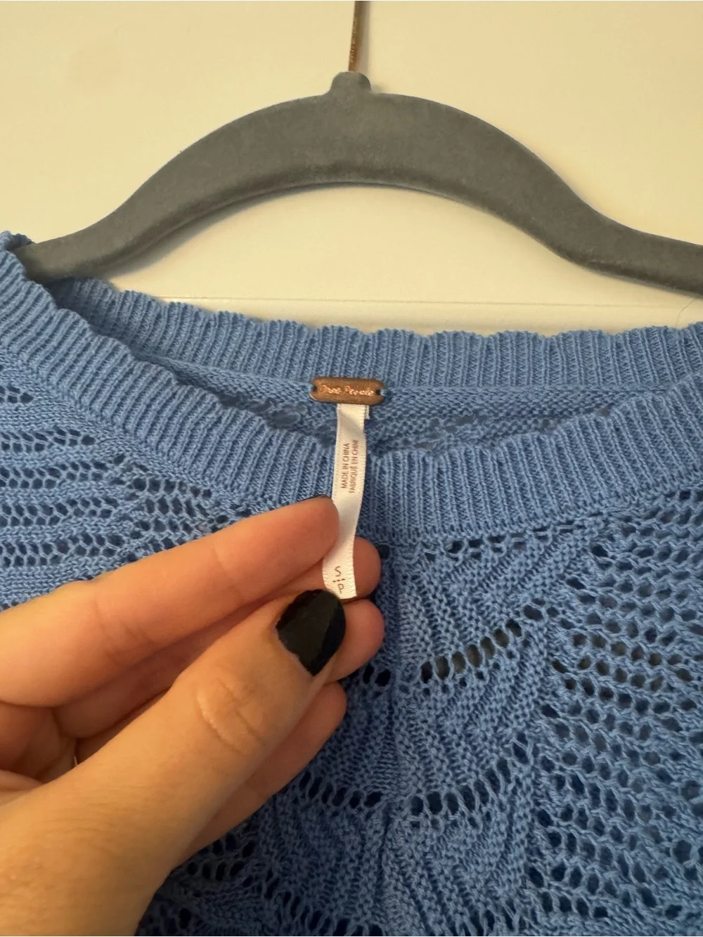 Free People ~ Blue Long-Sleeve Knit Top with Crochet Sleeves